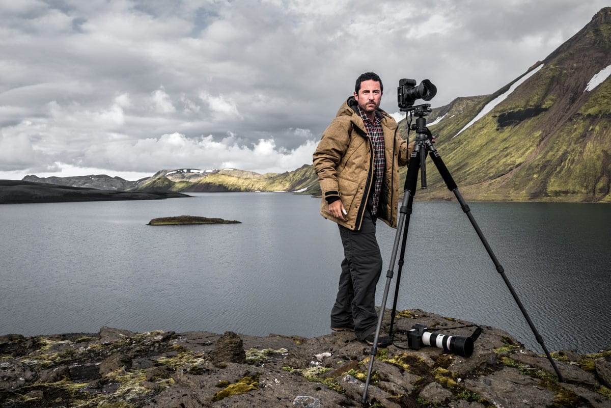 Découvrez les cartes de voyage exclusives créées et vendues par Michaël LEVY. En tant qu'expert en Design Graphique et Photographie, il propose la carte des spots photos en Islande par exemple, mettant en avant les spots incontournables pour capturer les paysages les plus époustouflants.